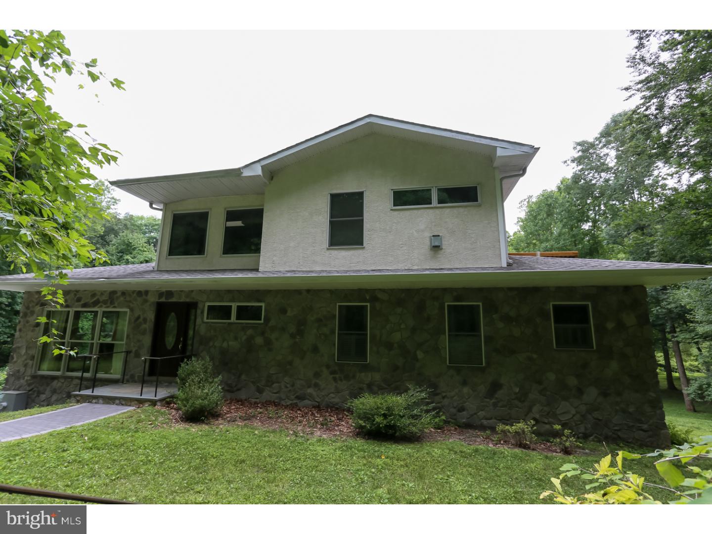 216 Marple Road Haverford, PA 19041 - Photo 1 of 25 Gallery Image 1