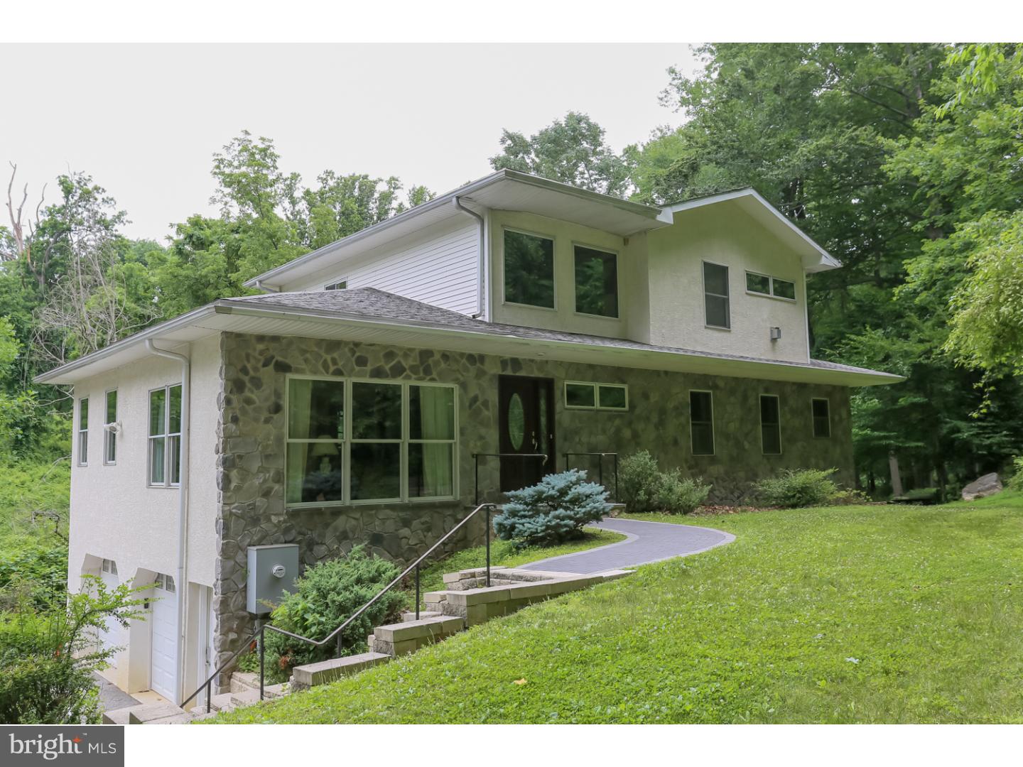 216 Marple Road Haverford, PA 19041 - Photo 2 of 25 Gallery Image 2