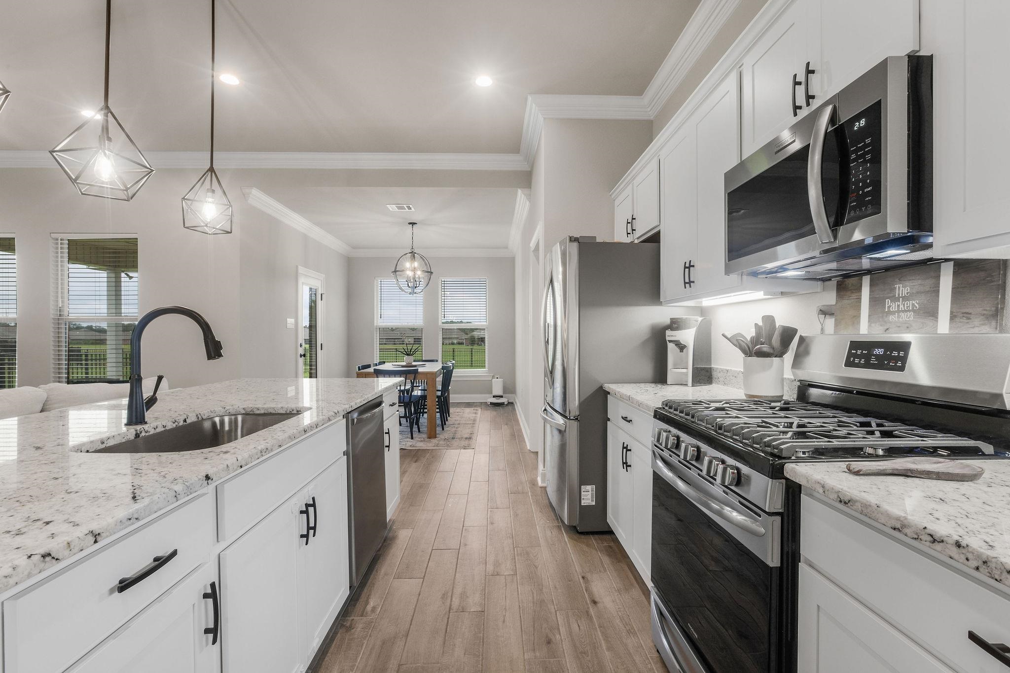 9988 Chipper Lane Foley, AL 36535 - Photo 12 of 26 Kitchen