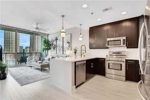 $424,900 | 1080 Peachtree Street Northeast, Unit 1616, Atlanta, GA 30309