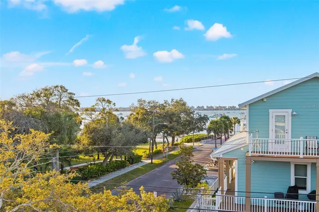 $1,740,000 | 5402 31st Avenue South, Gulfport, FL 33707