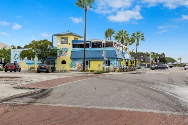 $1,740,000 | 5402 31st Avenue South, Gulfport, FL 33707