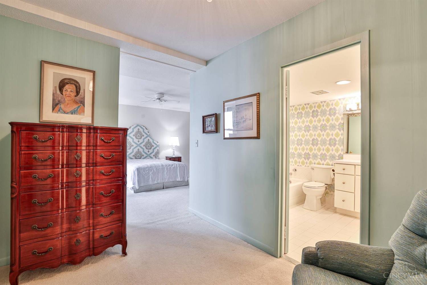 2444 Madison Road, Unit 1908 Cincinnati, OH 45208 - Photo 20 of 43 Gallery Image 20