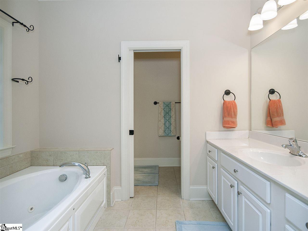 422 Old Colony Road Anderson, SC 29621 - Photo 19 of 33 Gallery Image 19