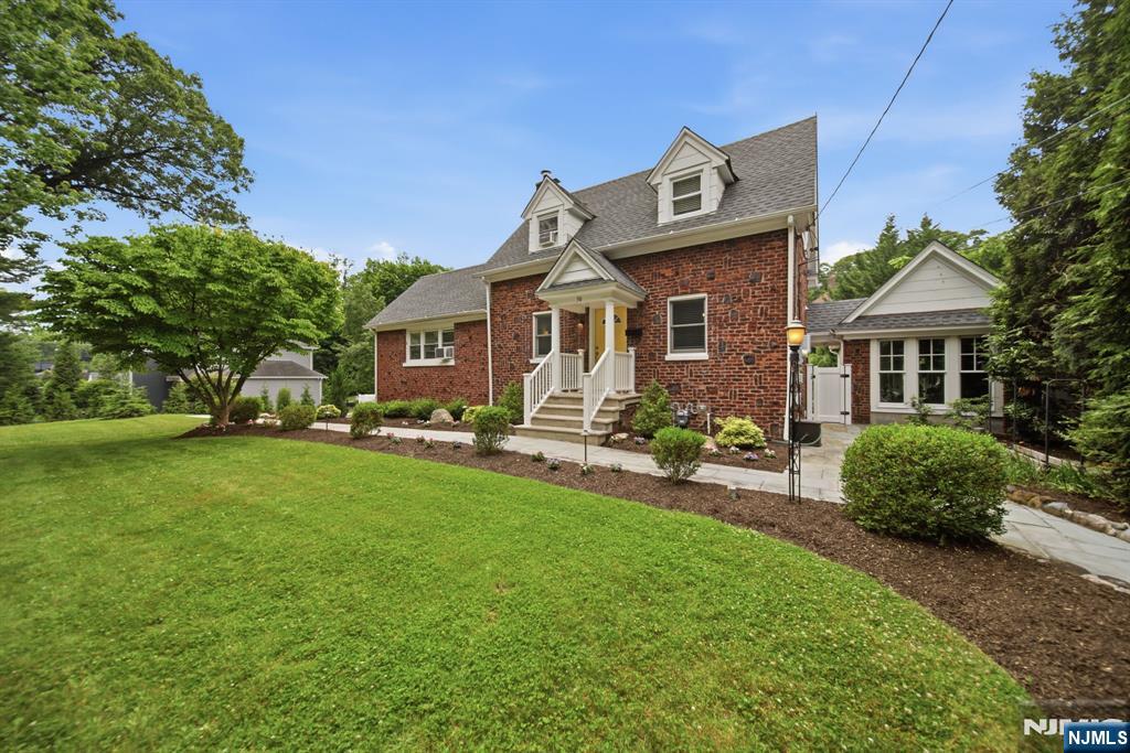 50 2nd Street Park Ridge, NJ 07656 - Photo 2 of 29