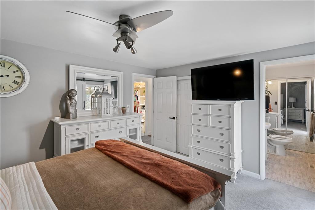 1877 George Circle Irwin, PA 15642 - Photo 25 of 35