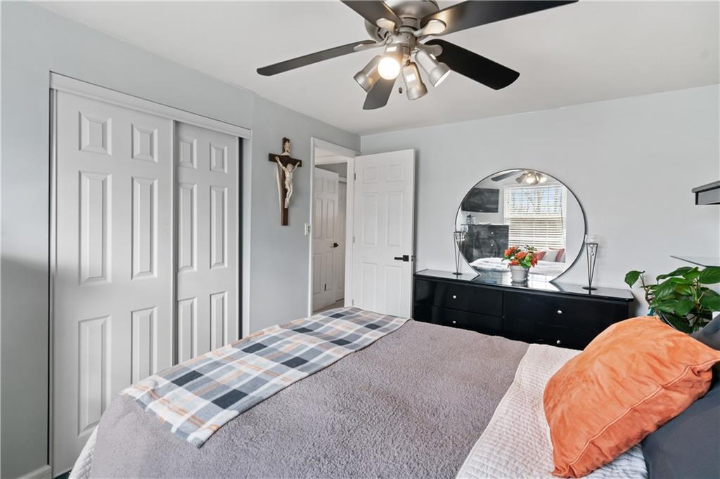 1877 George Circle Irwin, PA 15642 - Photo 31 of 35