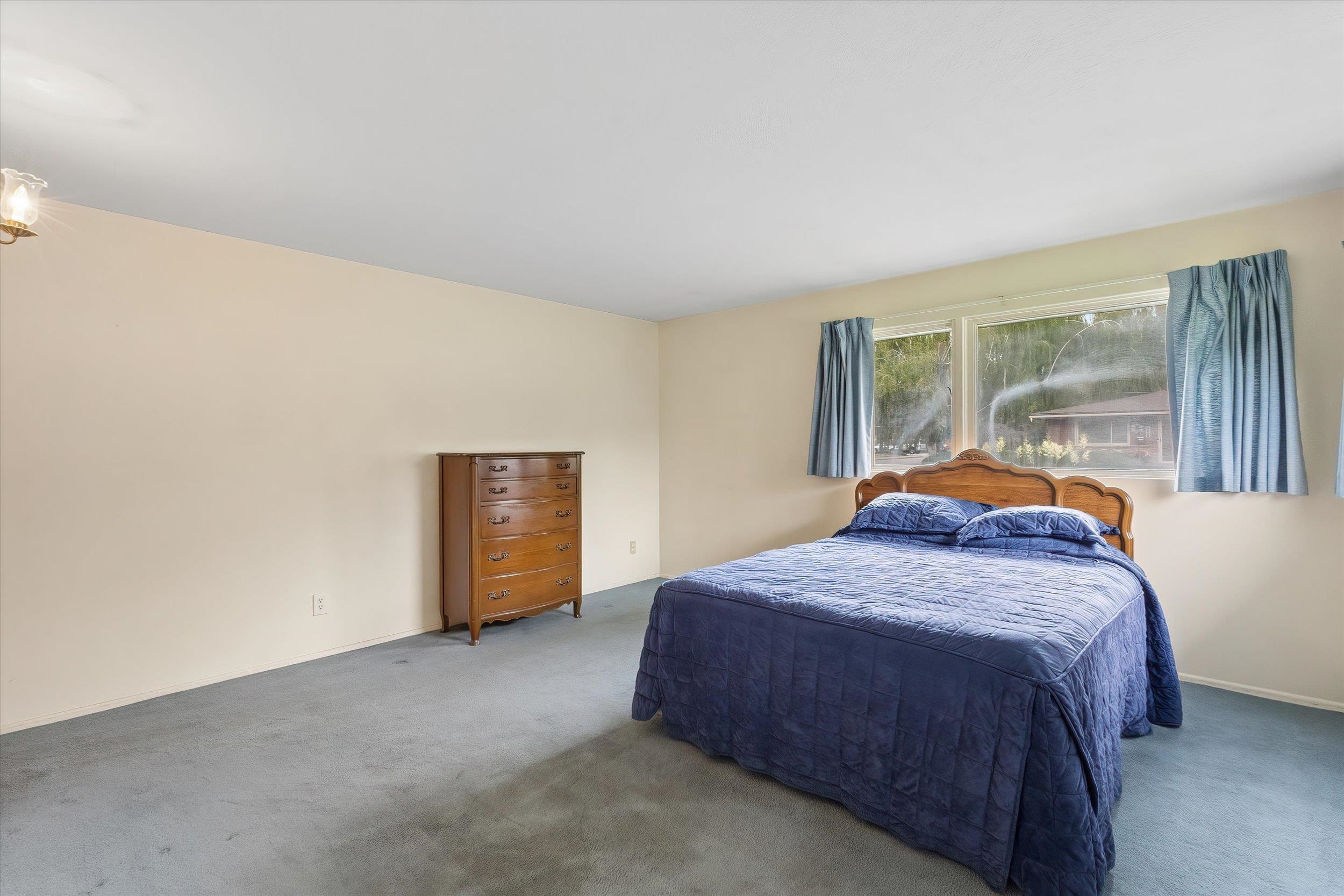 7018 North Fleming Street Spokane, WA 99208 - Photo 17 of 50