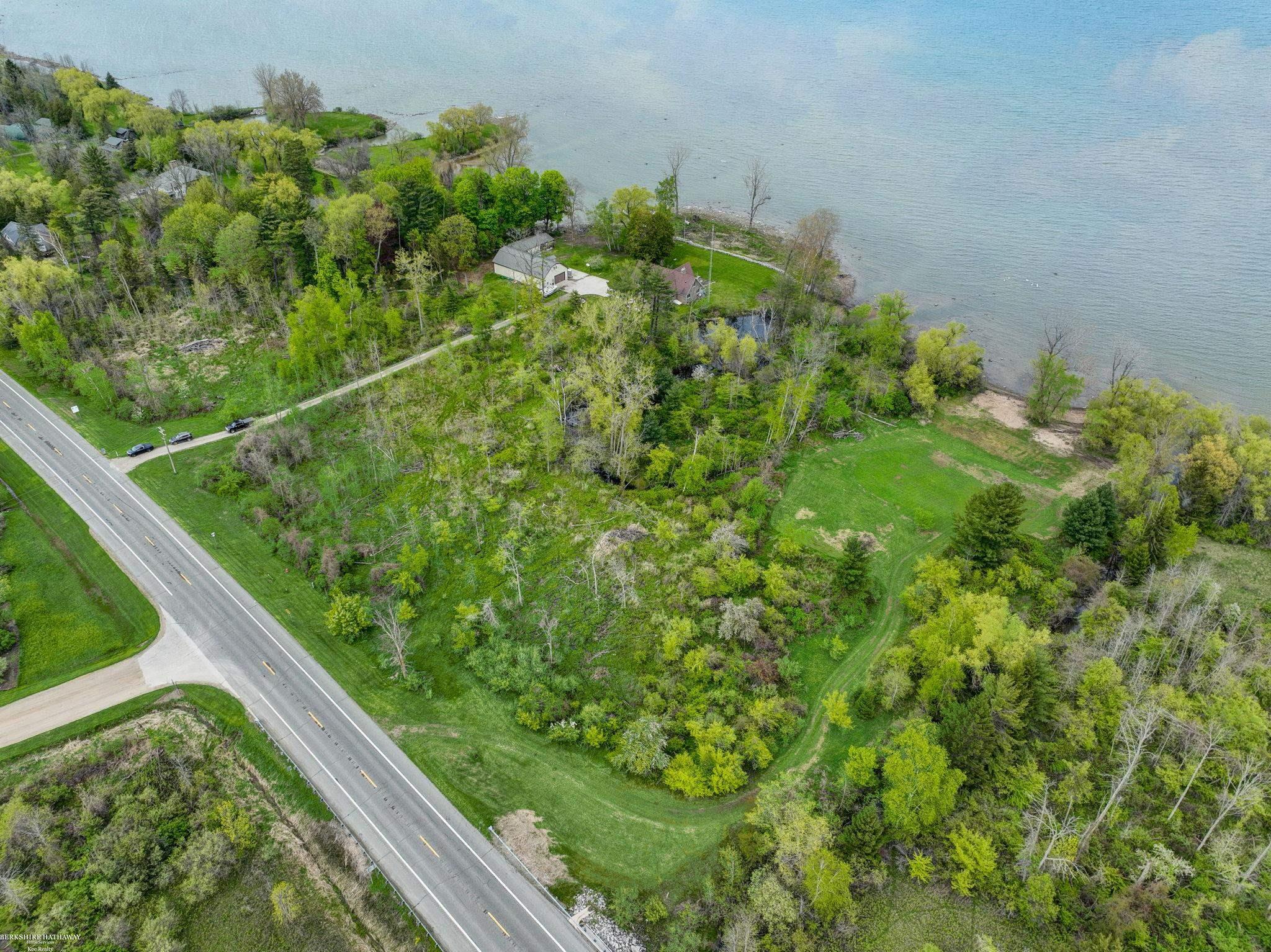 2500 North Lakeshore Road Harbor Beach, MI 48441 - Photo 69 of 84 50142468-115b3fd6-7d5d-4323-9fbe-f05cba9cb27f.JPG