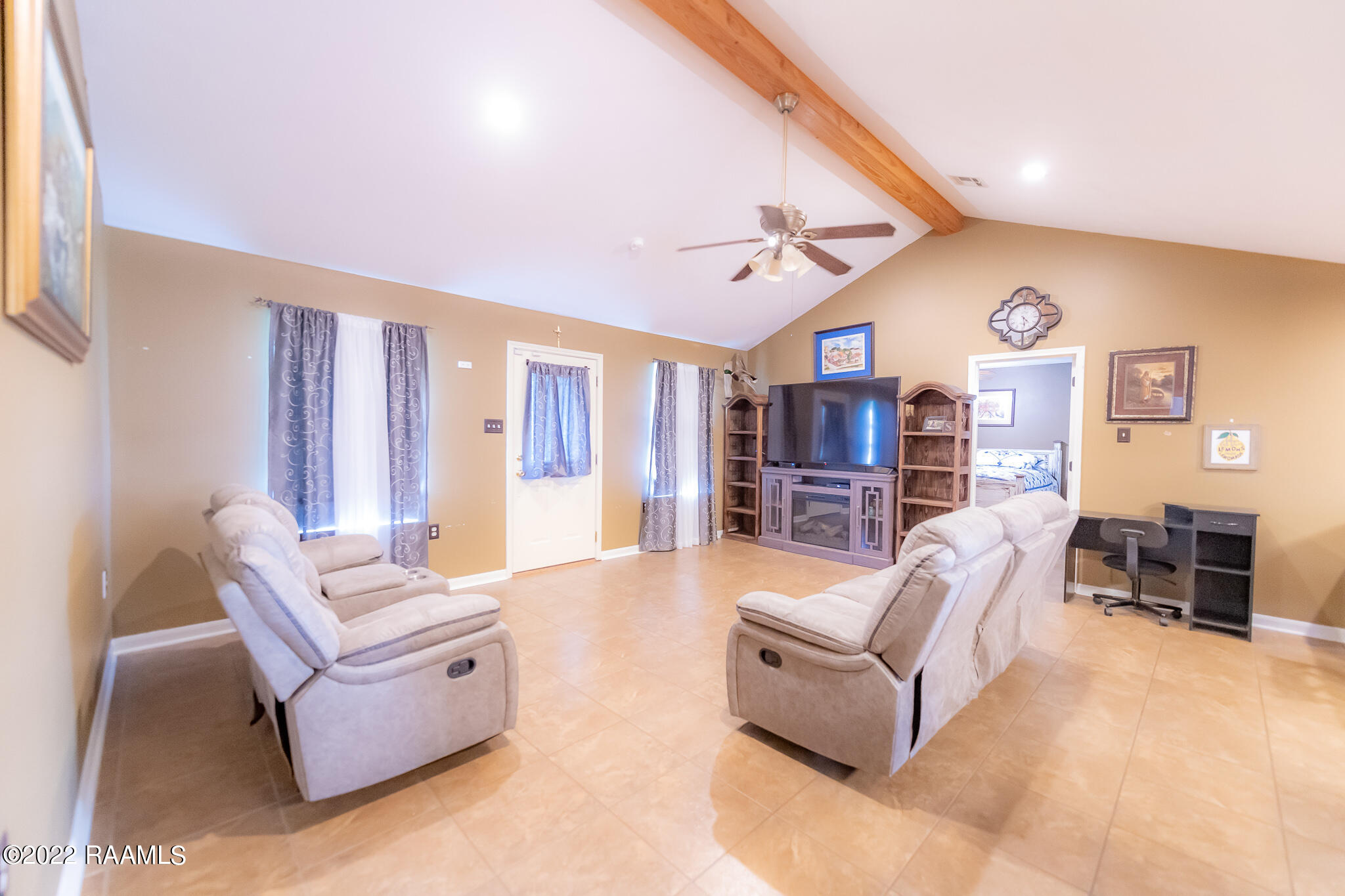 2426 Fournerat Road Eunice, LA 70535 - Photo 9 of 18 Gallery Image 9