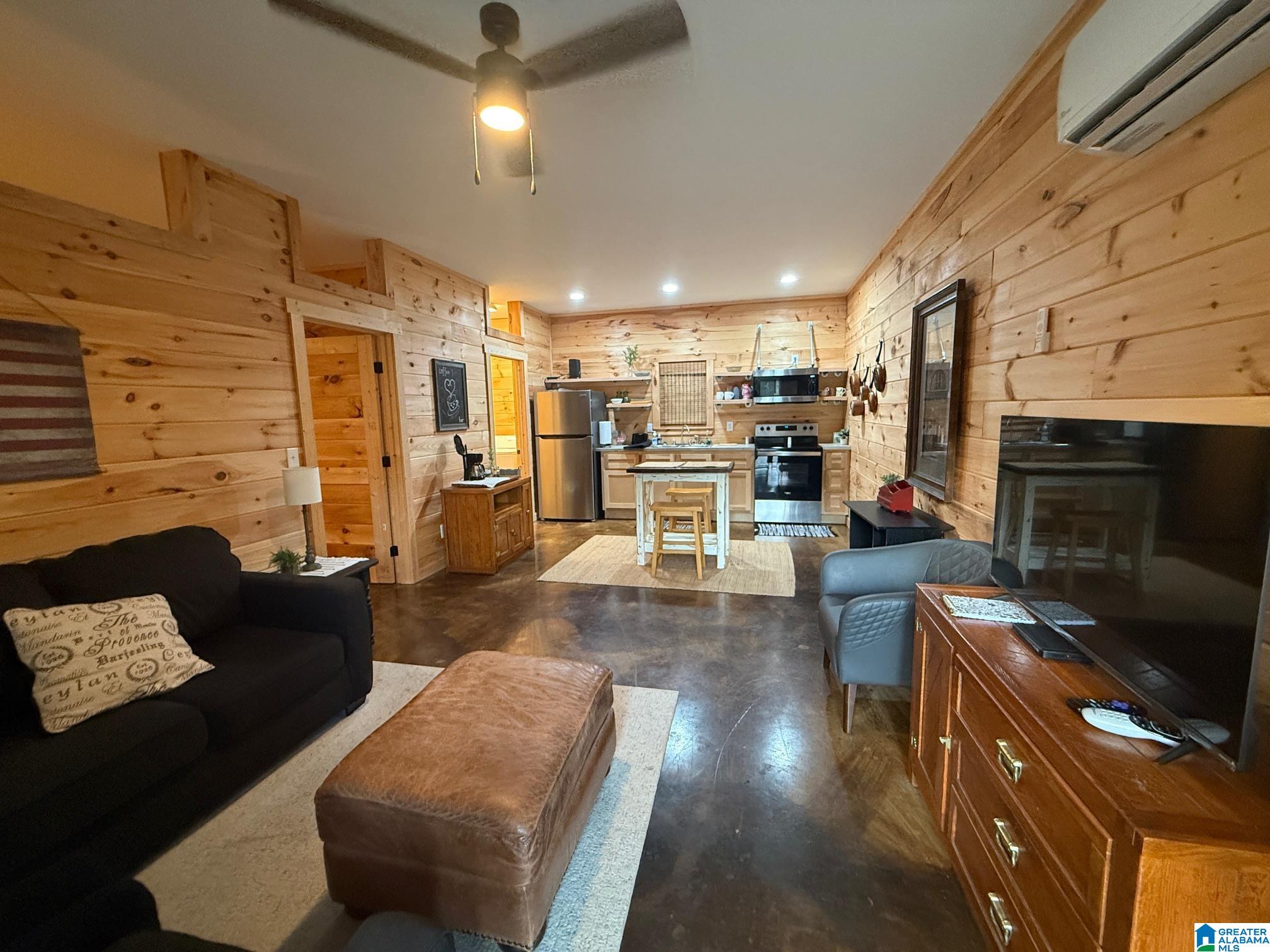 20 Merrill Harper Road Anniston, AL 36207 - Photo 3 of 10