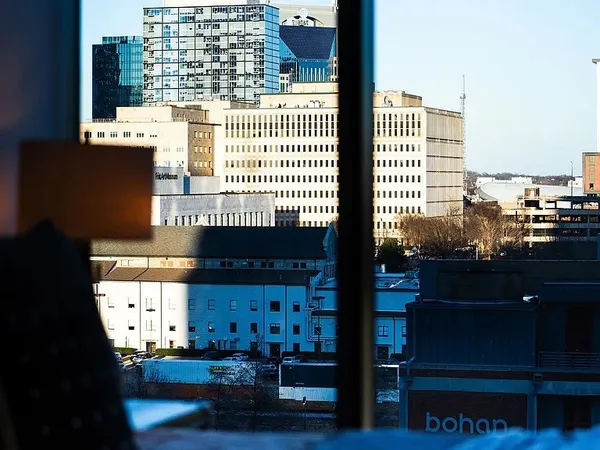 $5,500 | 1212 Demonbreun Street, Unit 615, Nashville, TN 37203