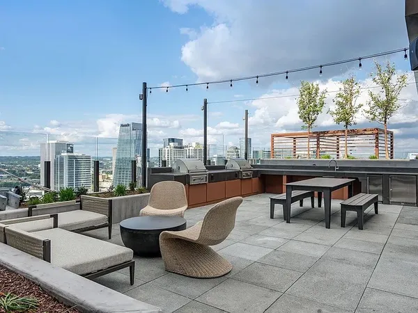 $5,500 | 1212 Demonbreun Street, Unit 615, Nashville, TN 37203