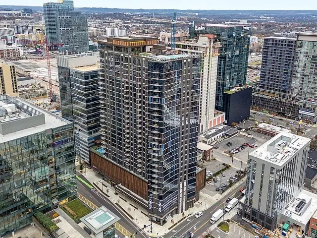 $5,500 | 1212 Demonbreun Street, Unit 615, Nashville, TN 37203