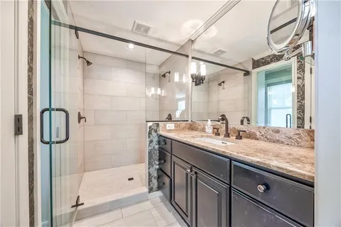 $725,000 | 634 Greenway Terrace, Kansas City, MO 64113