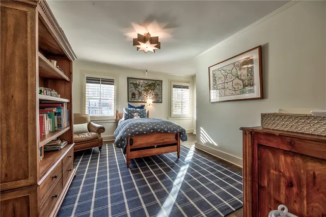 $725,000 | 634 Greenway Terrace, Kansas City, MO 64113