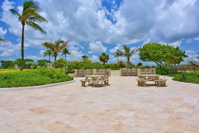 $1,750,000 | 550 South Ocean Boulevard, Unit 1405, Boca Raton, FL 33432