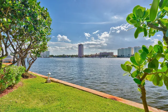 $1,750,000 | 550 South Ocean Boulevard, Unit 1405, Boca Raton, FL 33432