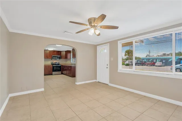 $425,000 | 559 Norfolk Street, Dunedin, FL 34698