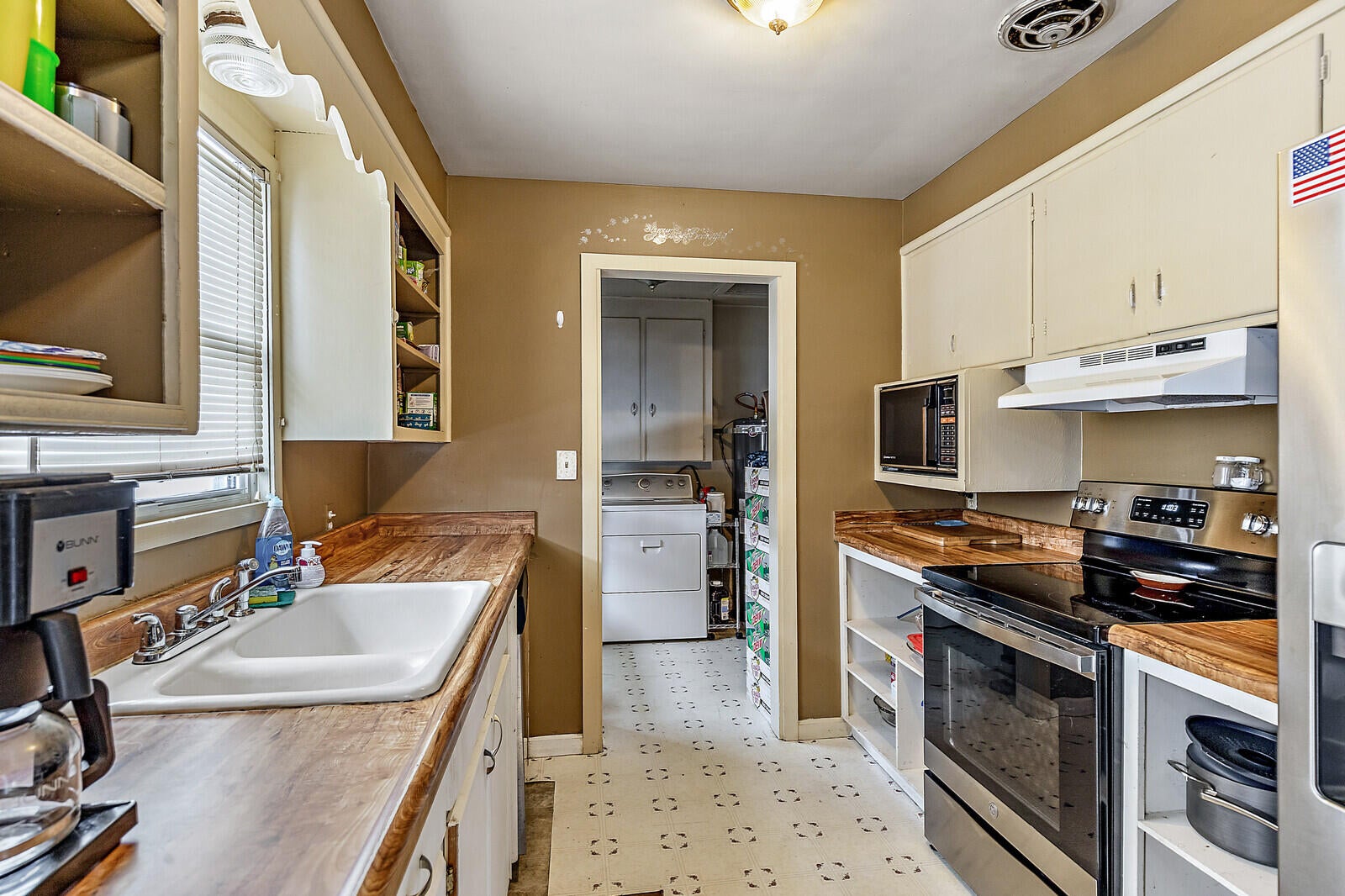 765 Ash Street Central Point, OR 97502 - Photo 9 of 15 16_Ash_16_mls