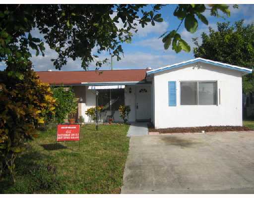 22182 Southwest 62nd Court Boca Raton, FL 33428 - Photo 1 of 1 Primary Photo