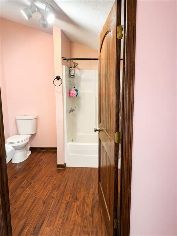 19872 East 500 Road Pleasanton, KS 66075 - Photo 9 of 23