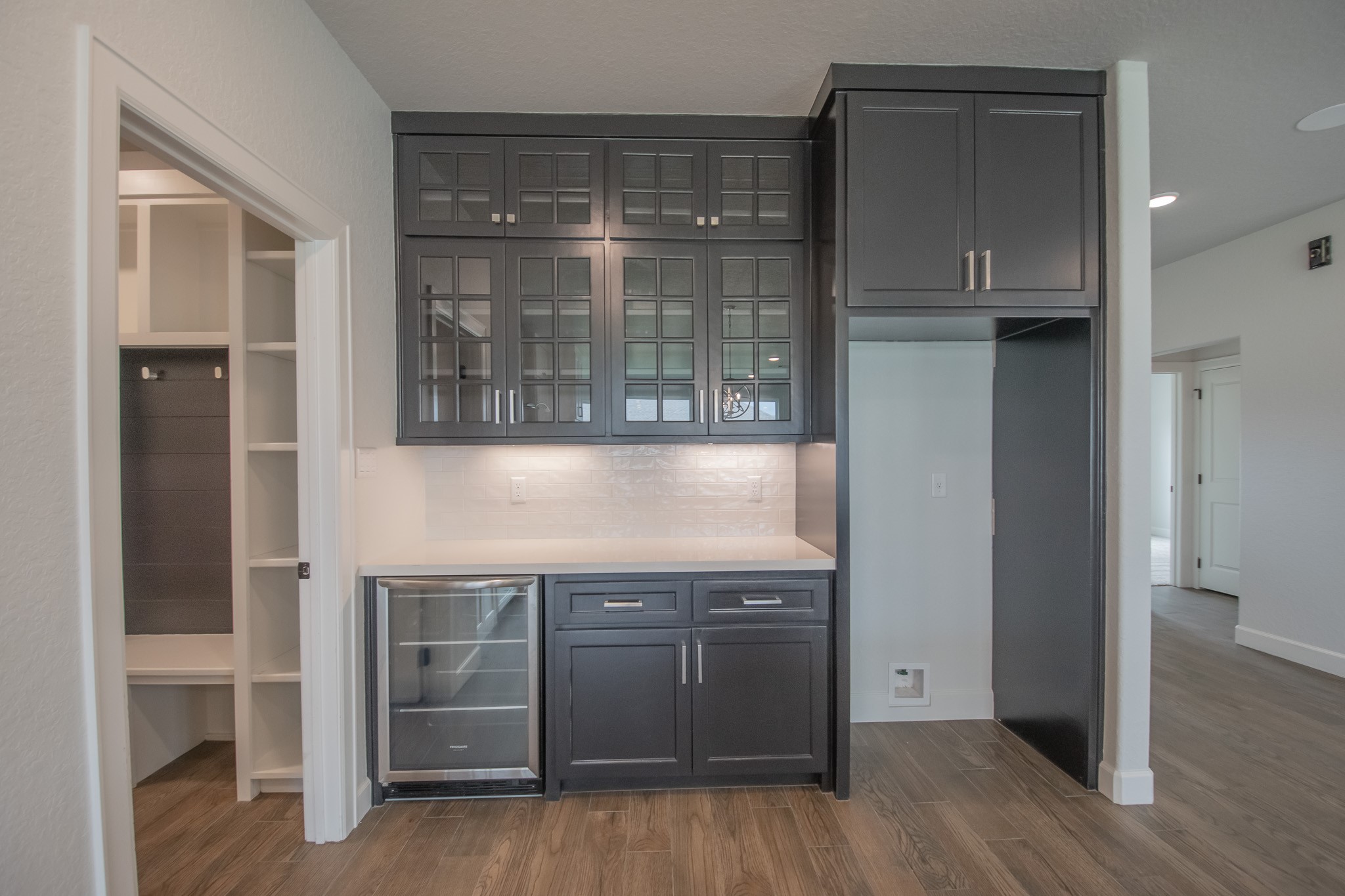 16 Greystone Court Angleton, TX 77515 - Photo 14 of 43 Enjoy the coffee bar & Beverage Fridge