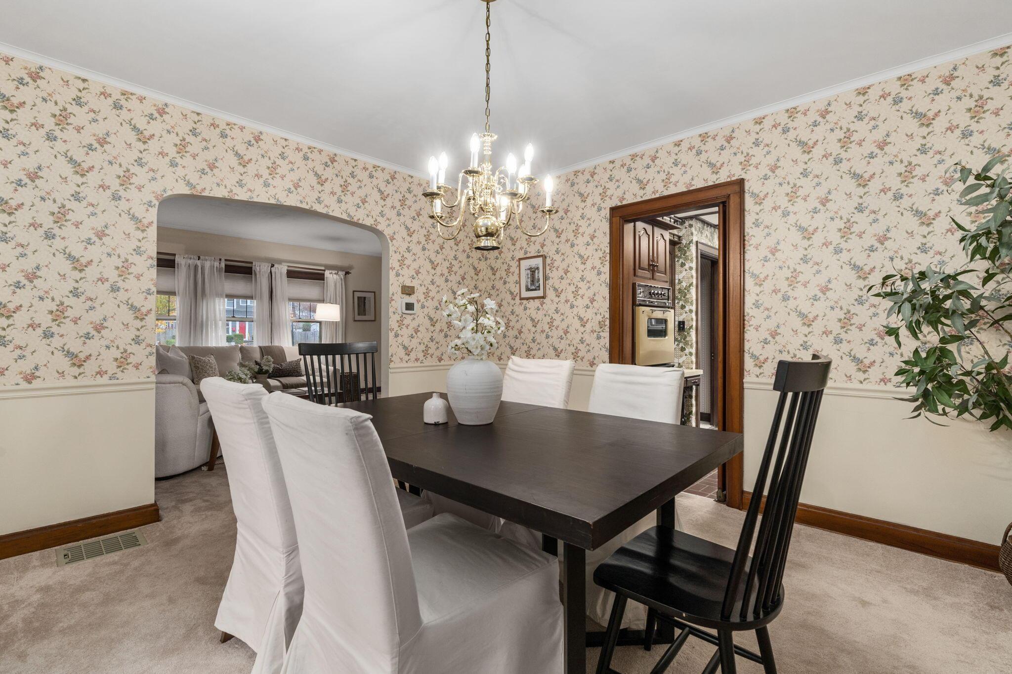170 North Cassingham Road Columbus, OH 43209 - Photo 11 of 58 12-web-or-mls-DSC05456