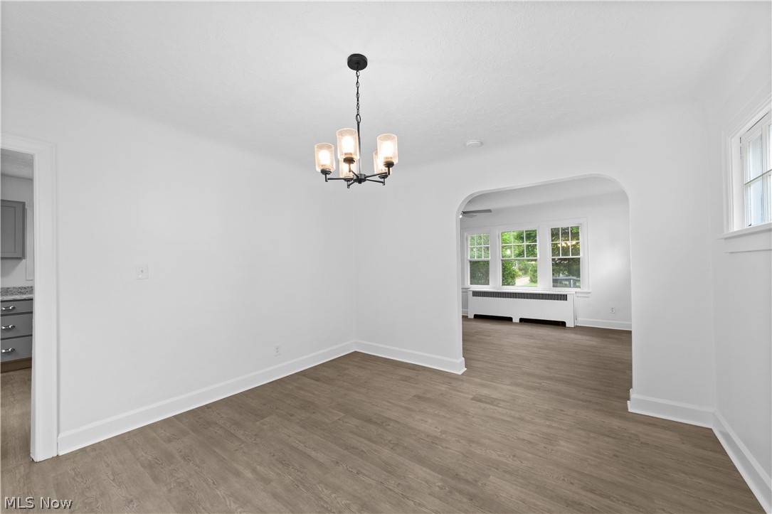 1409 Mayfield Ridge Road Mayfield Heights, OH 44124 - Photo 11 of 40 Dining Room
