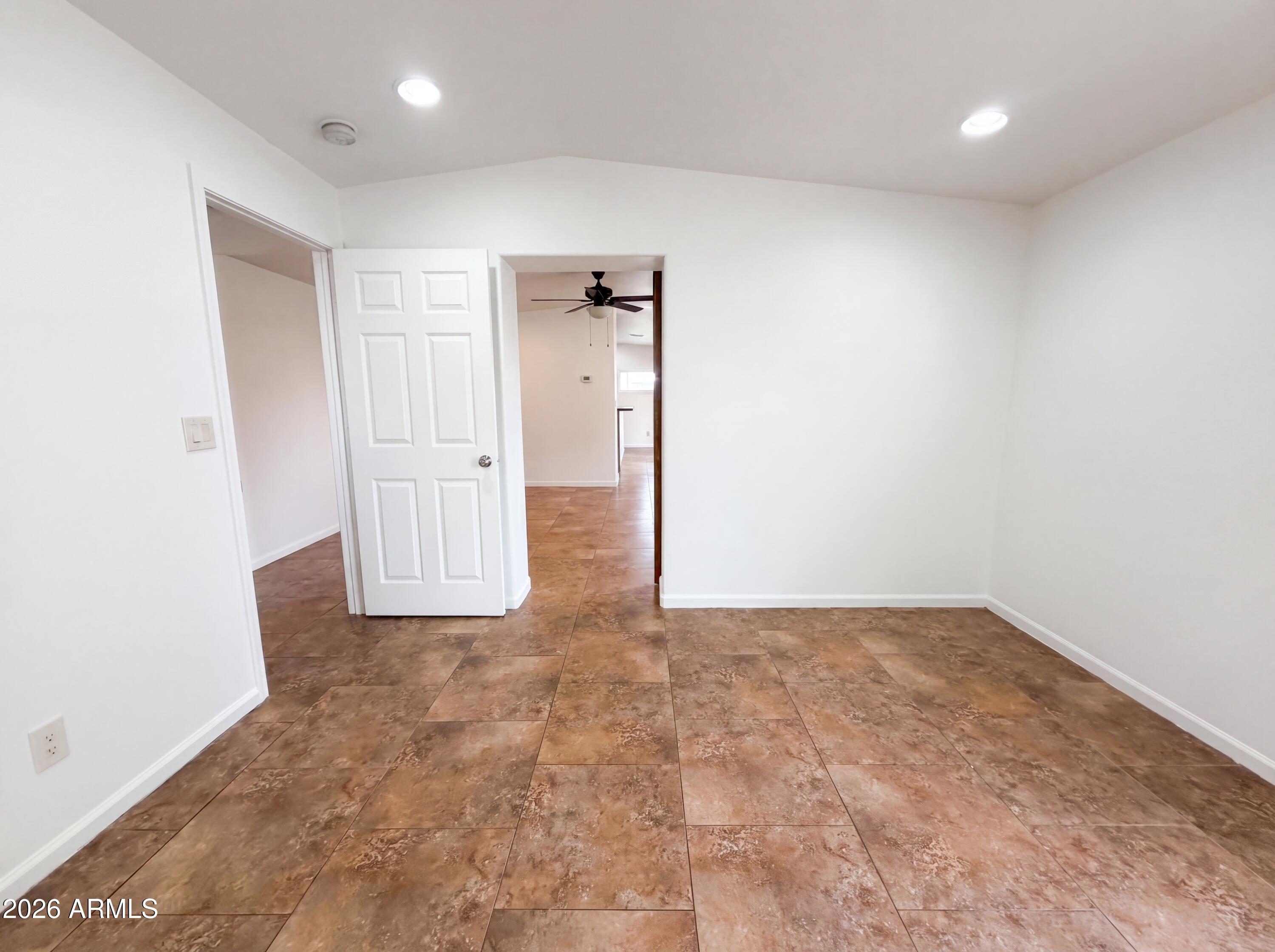 2722 East Nisbet Road Phoenix, AZ 85032 - Photo 8 of 26