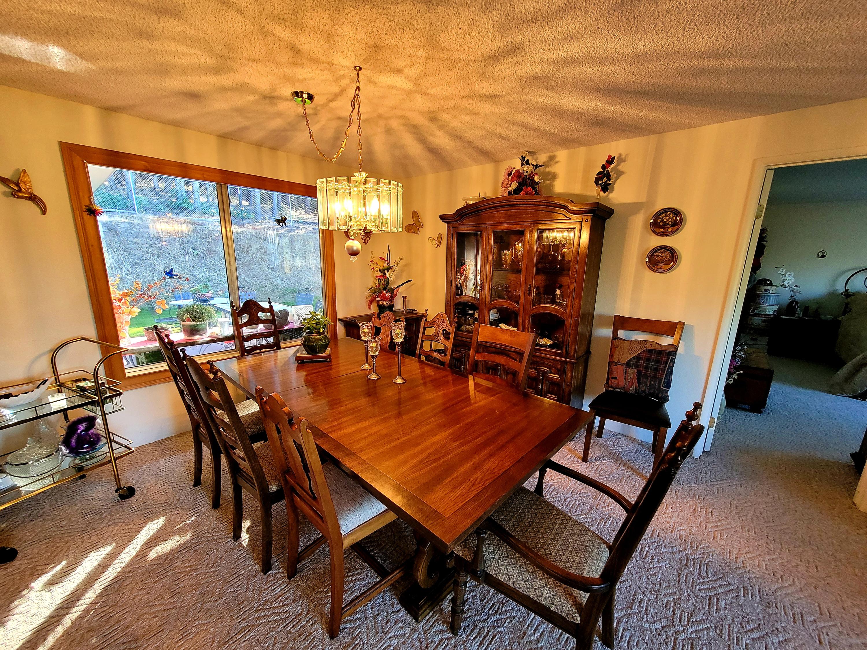 1515 Summit Loop Grants Pass, OR 97527 - Photo 18 of 43 18