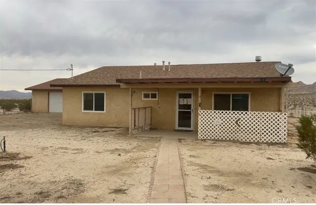 $300,000 | 38333 East End Lucerne Valley, Lucerne Valley, CA 92356