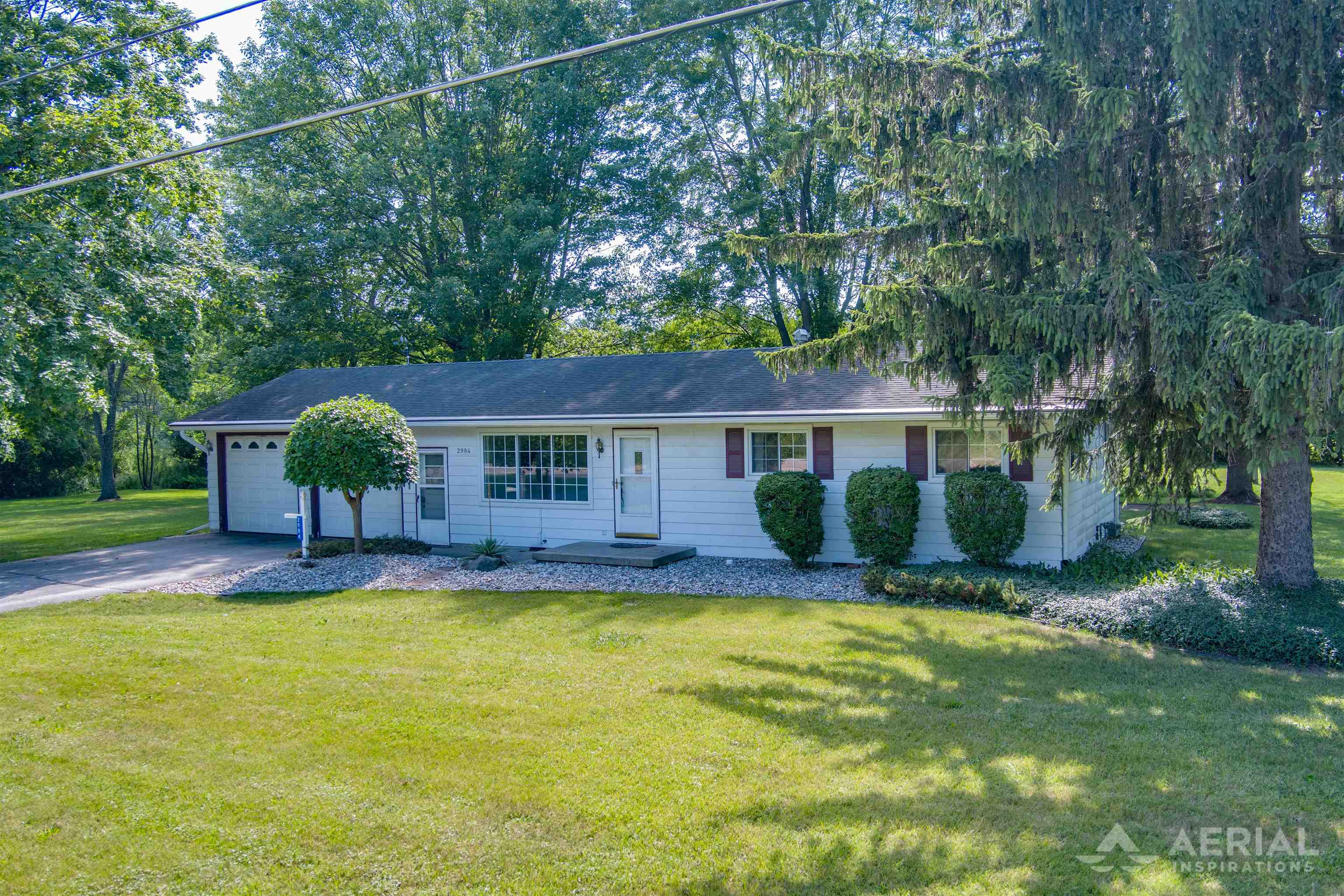2984 Grove Street Road Standish, MI 48658 - Photo 2 of 27