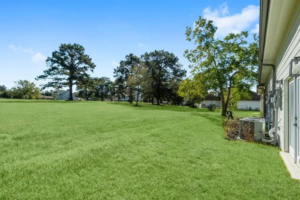 $325,000 | 14822 Spica Court, Willis, TX 77318