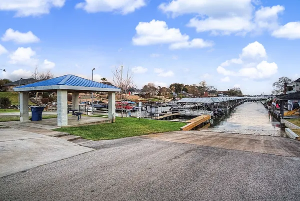 $325,000 | 14822 Spica Court, Willis, TX 77318