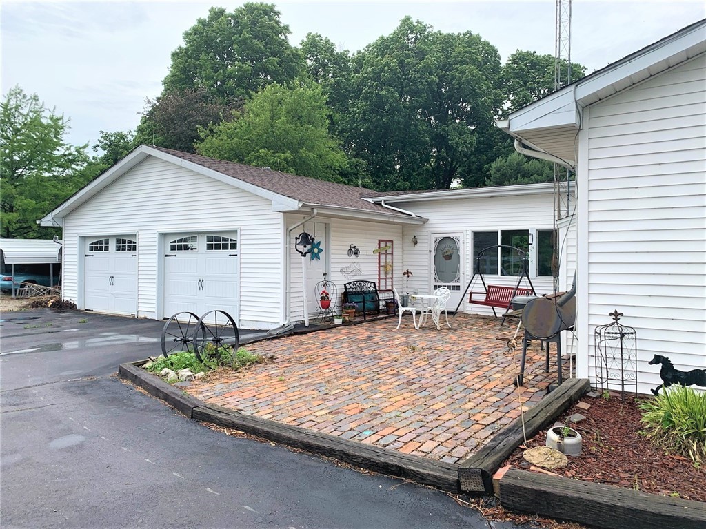 2185 Co Highway 16 Assumption, IL 62510 - Photo 2 of 14
