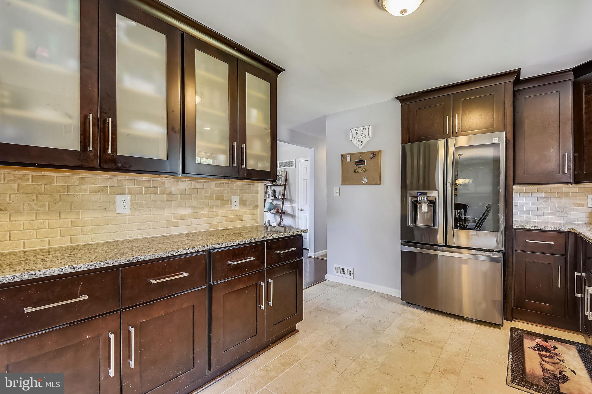 225 Dale Road Pasadena, MD 21122 - Photo 10 of 40 Gallery Image 10