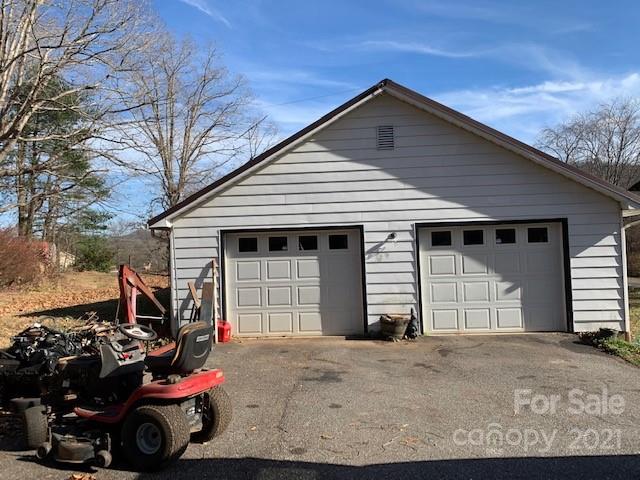 4980 Burkemont Road Morganton, NC 28655 - Photo 3 of 25 Gallery Image 3