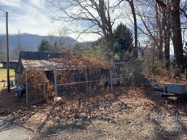 4980 Burkemont Road Morganton, NC 28655 - Photo 5 of 25 Gallery Image 5
