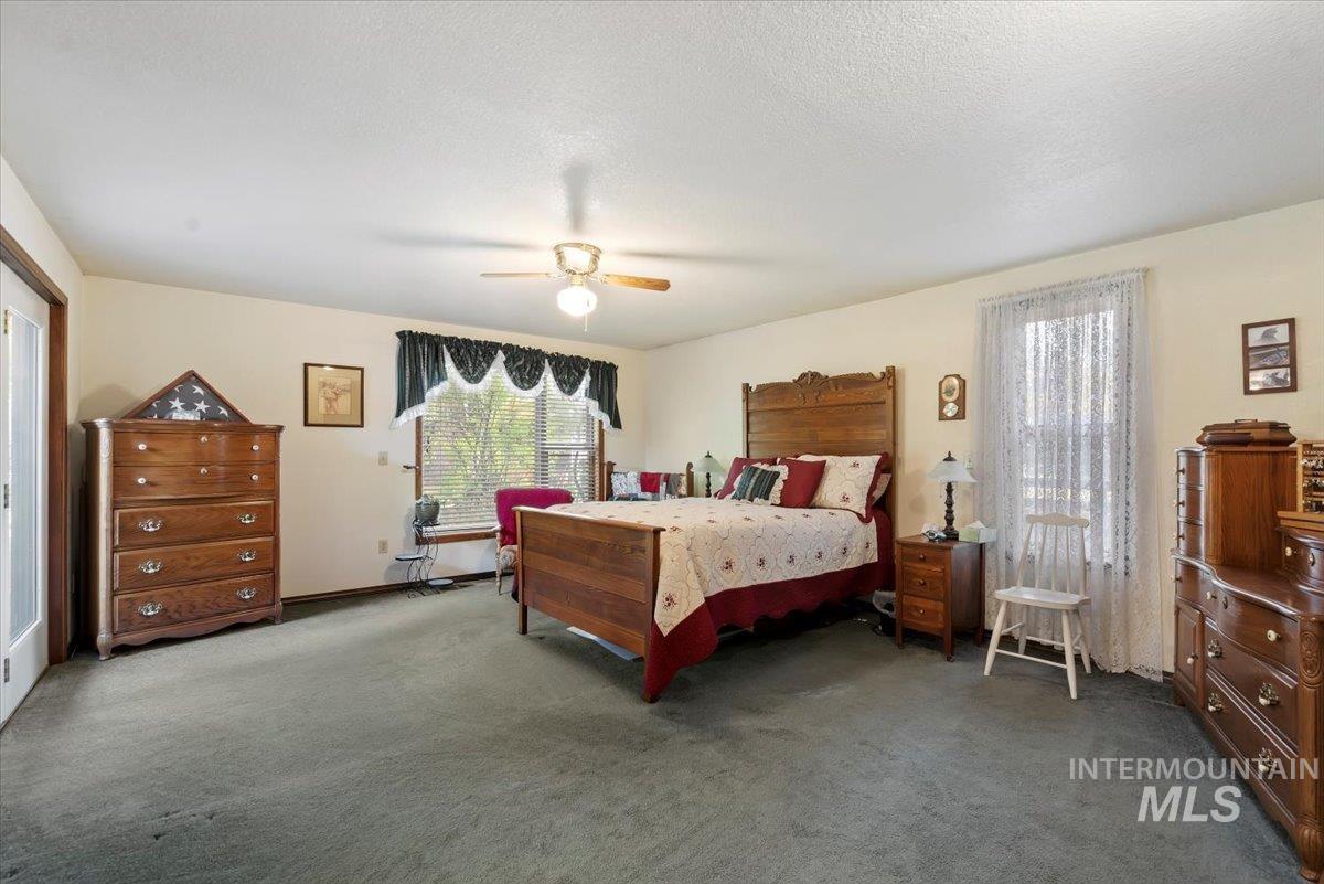 2652 Cherry Circle Emmett, ID 83617 - Photo 11 of 34