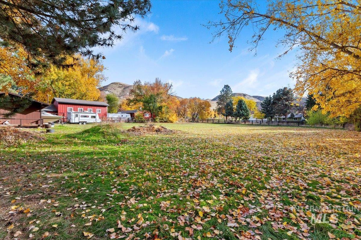 2652 Cherry Circle Emmett, ID 83617 - Photo 23 of 34