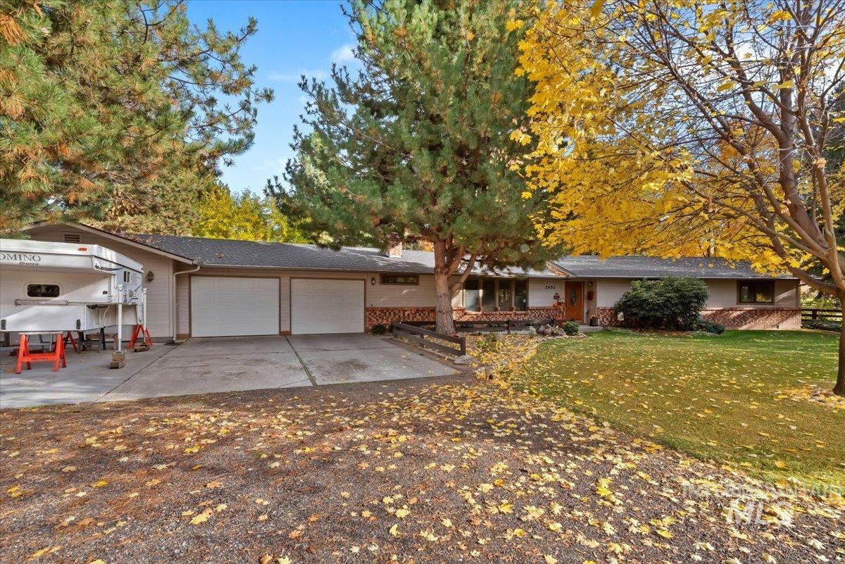 2652 Cherry Circle Emmett, ID 83617 - Photo 3 of 34