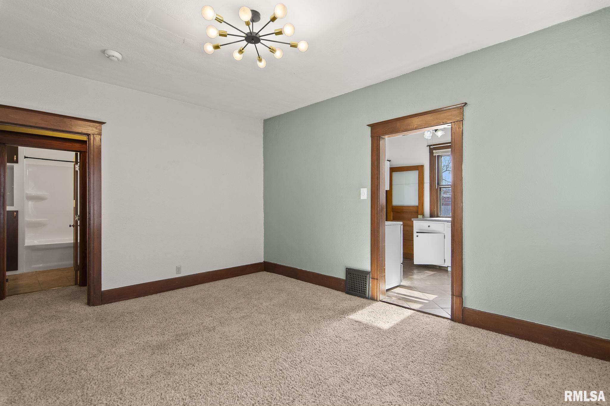 212 East Spruce Street Springfield, IL 62704 - Photo 11 of 36