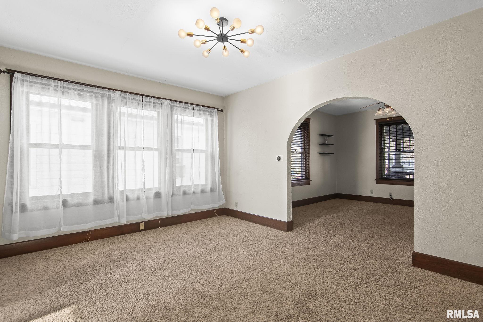 212 East Spruce Street Springfield, IL 62704 - Photo 9 of 36