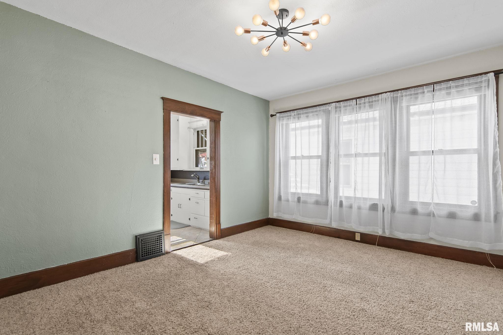 212 East Spruce Street Springfield, IL 62704 - Photo 10 of 36