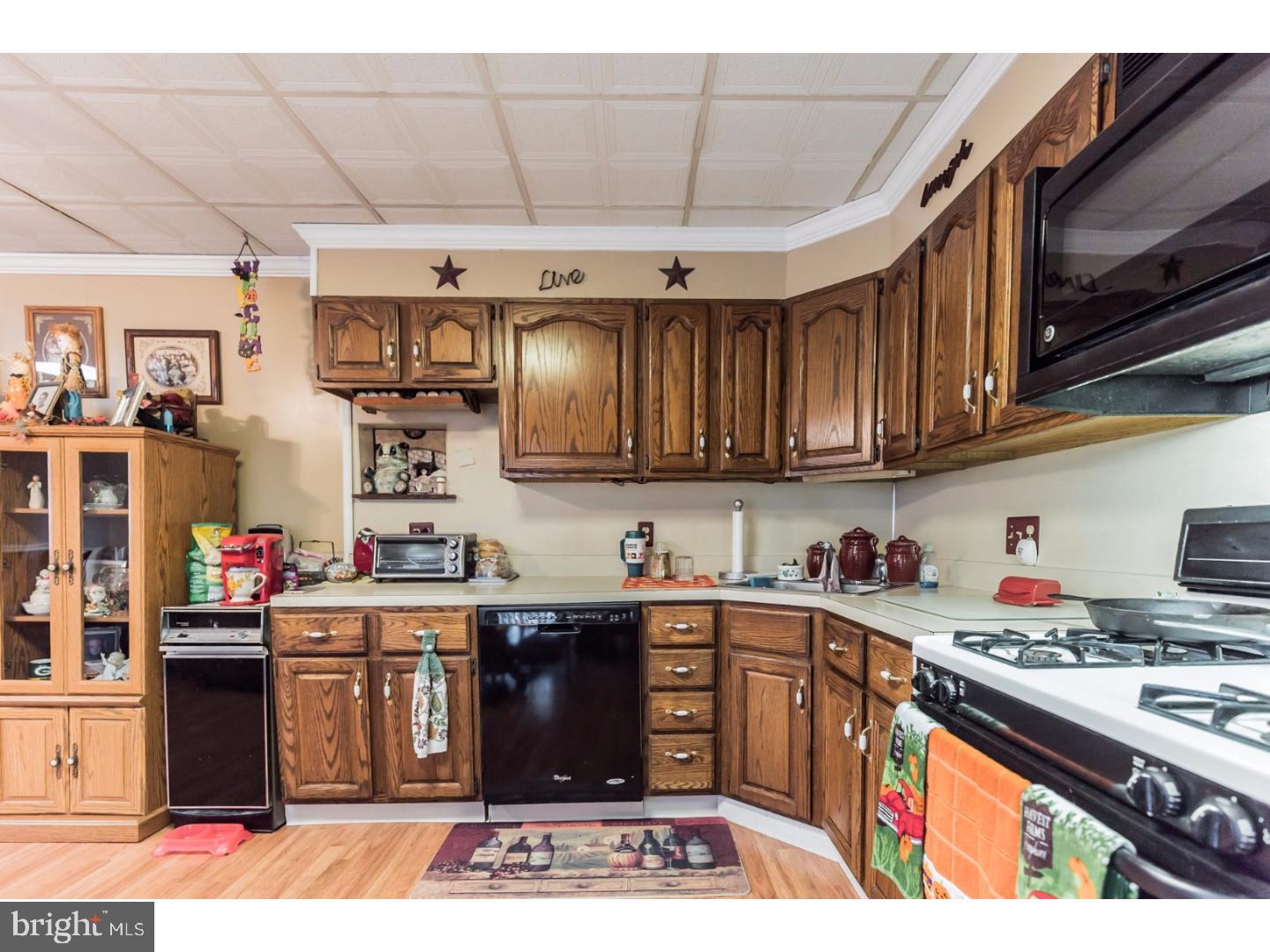 324 South Burnt Mill Road Voorhees, NJ 08043 - Photo 8 of 24 Gallery Image 8