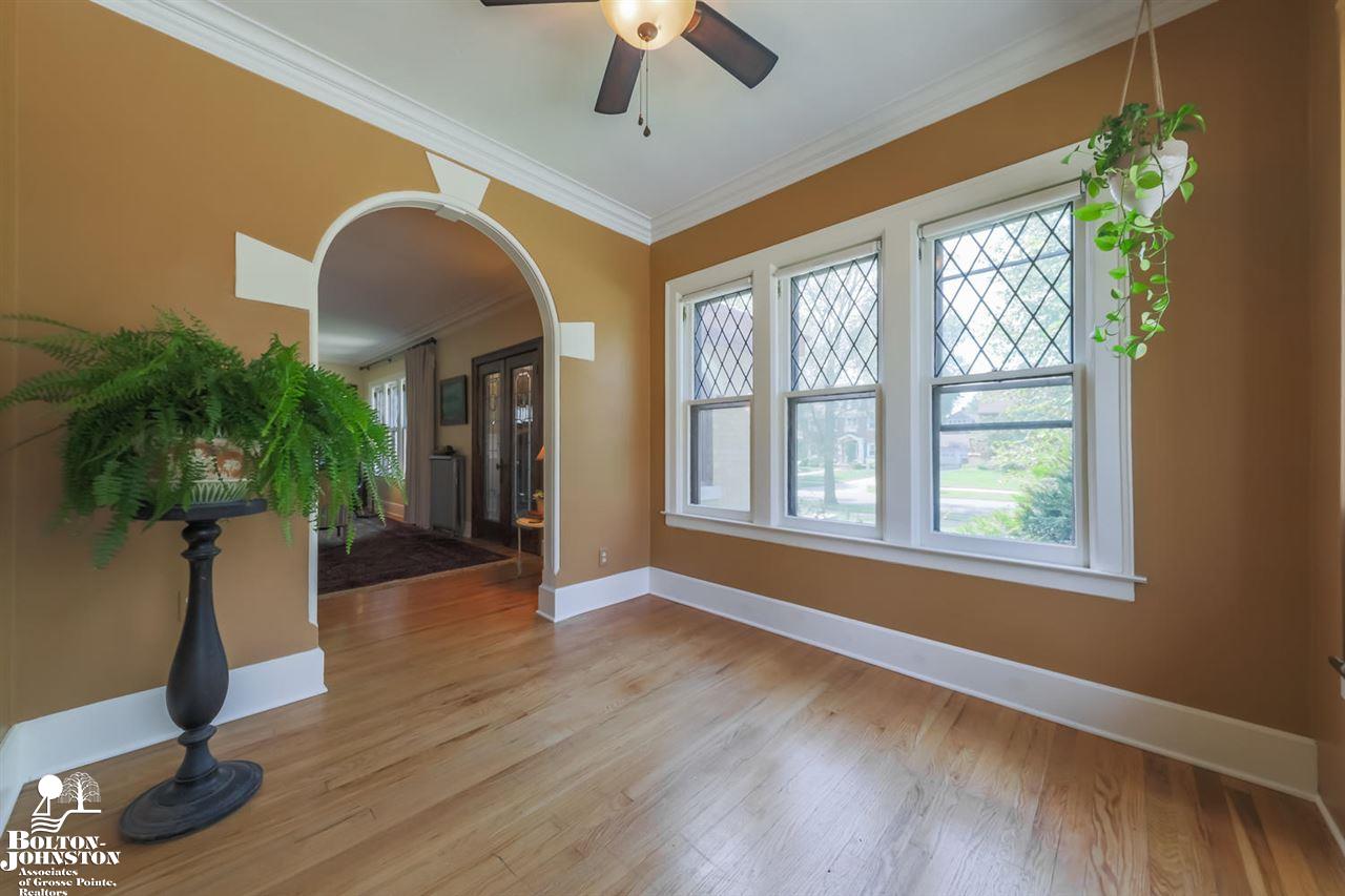 898 Westchester Road Grosse Pointe Park, MI 48230 - Photo 11 of 57