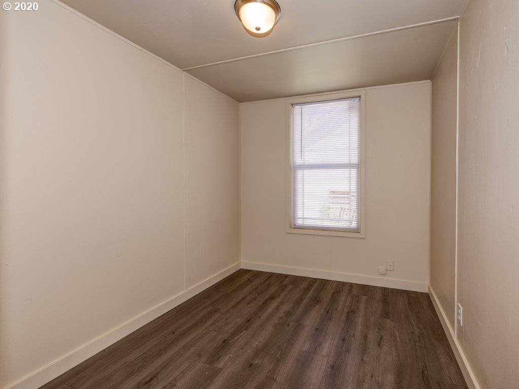1188 35th Street Springfield, OR 97478 - Photo 17 of 25