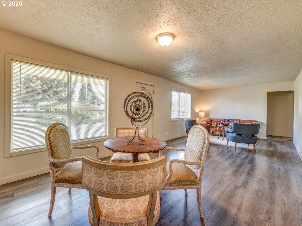 1188 35th Street Springfield, OR 97478 - Photo 6 of 25