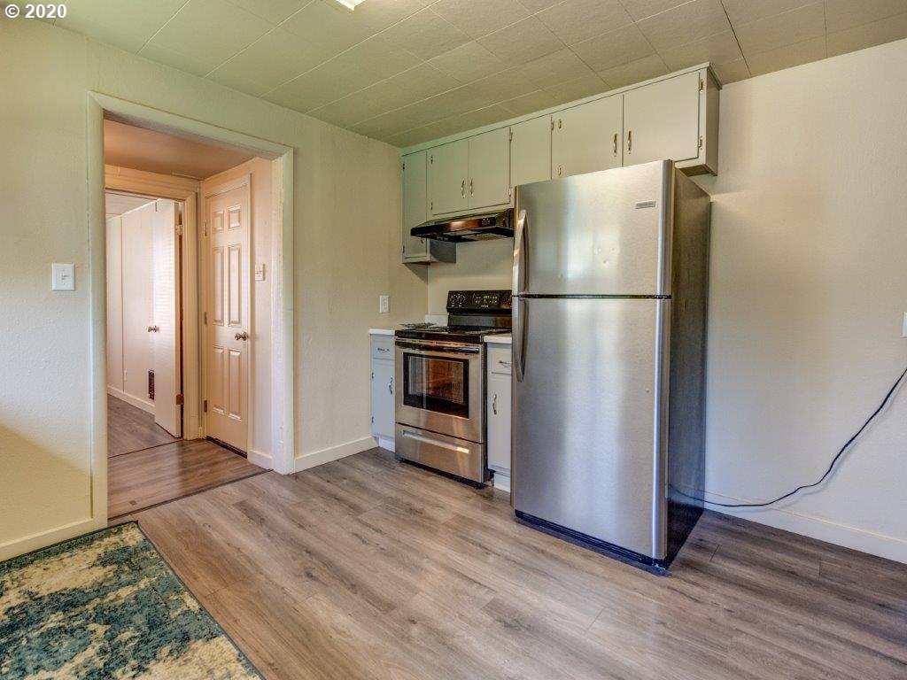 1188 35th Street Springfield, OR 97478 - Photo 10 of 25